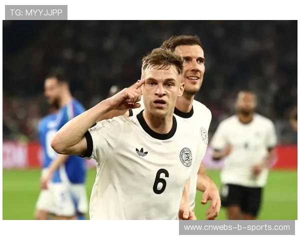 基米希角球助攻，迪亚斯头球破门反超比分